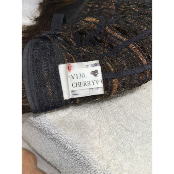 ARIA Wig by TRESSALLURE, Cherry wood Oil Basic Cool Comfort Cap Chic & Messy 7 - Picture 2 of 14